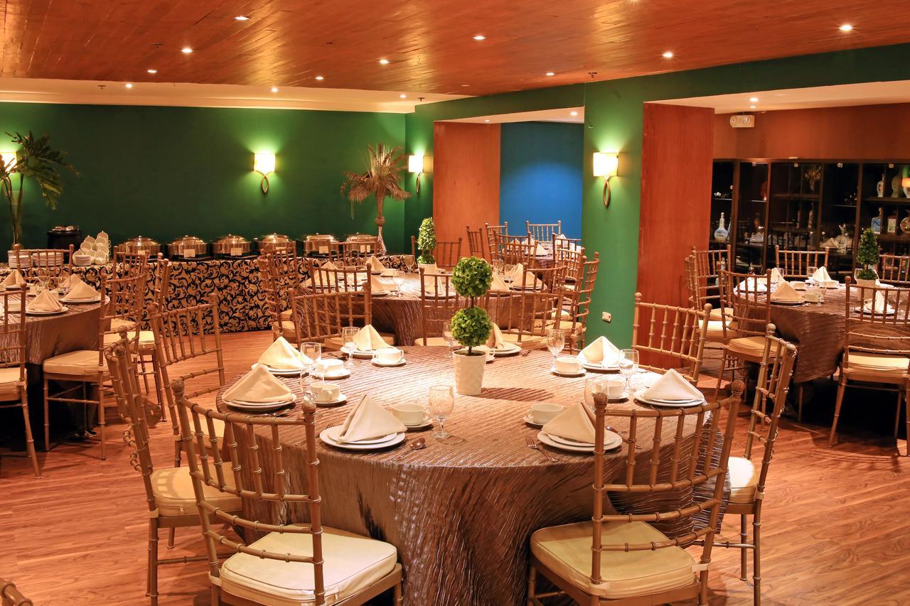 Swagman Hotel Manilla Buitenkant foto