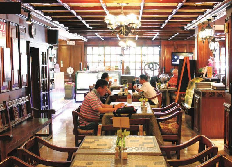 Swagman Hotel Manilla Buitenkant foto