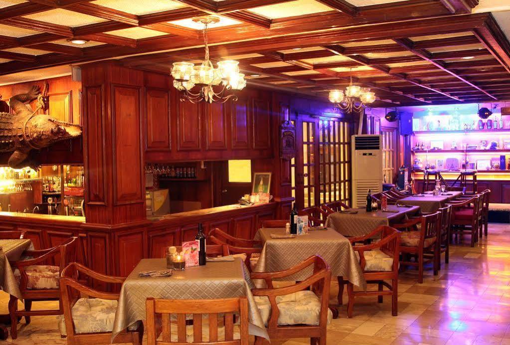 Swagman Hotel Manilla Buitenkant foto